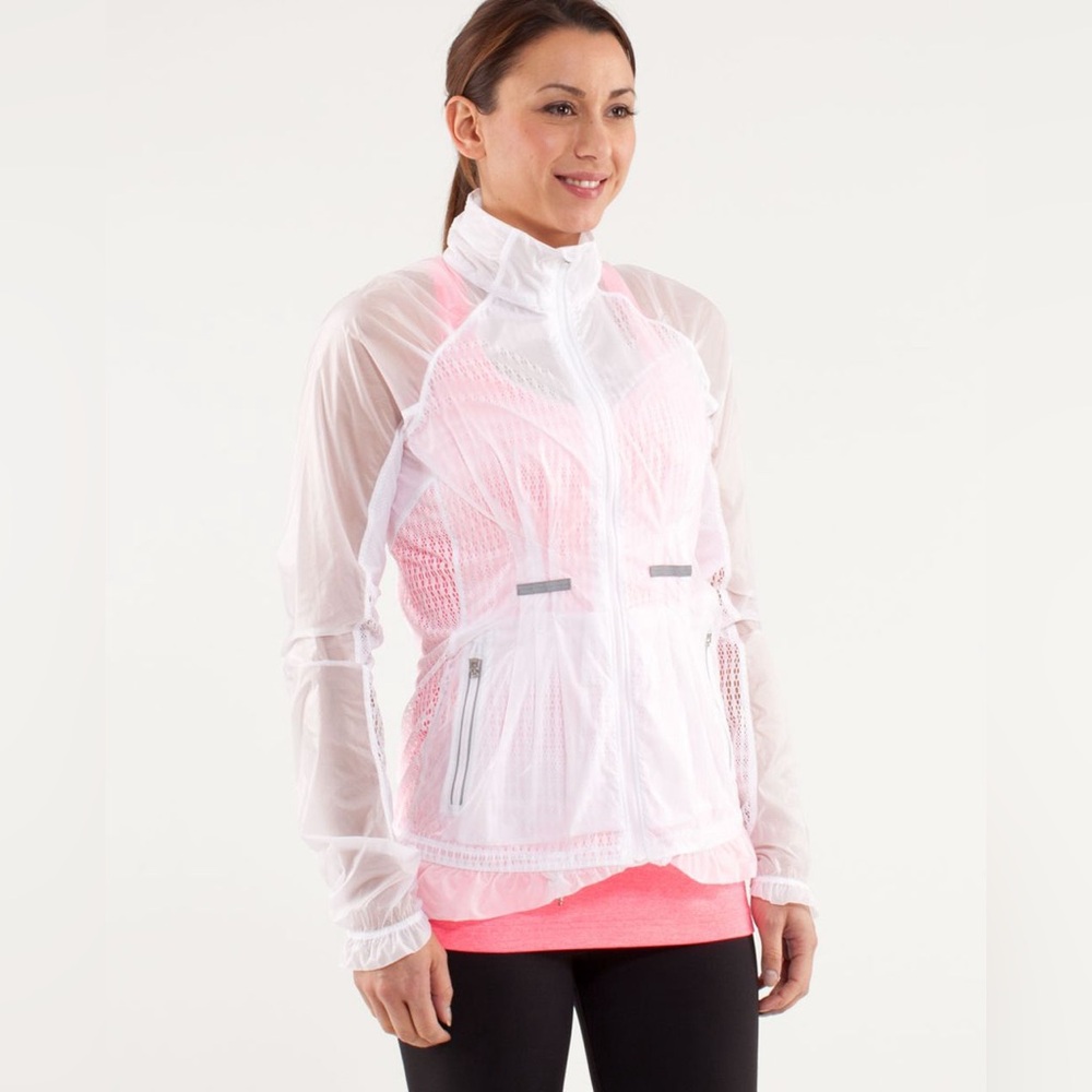 Lululemon Women's White Lace Mesh Run Wild Jacket Sz 8